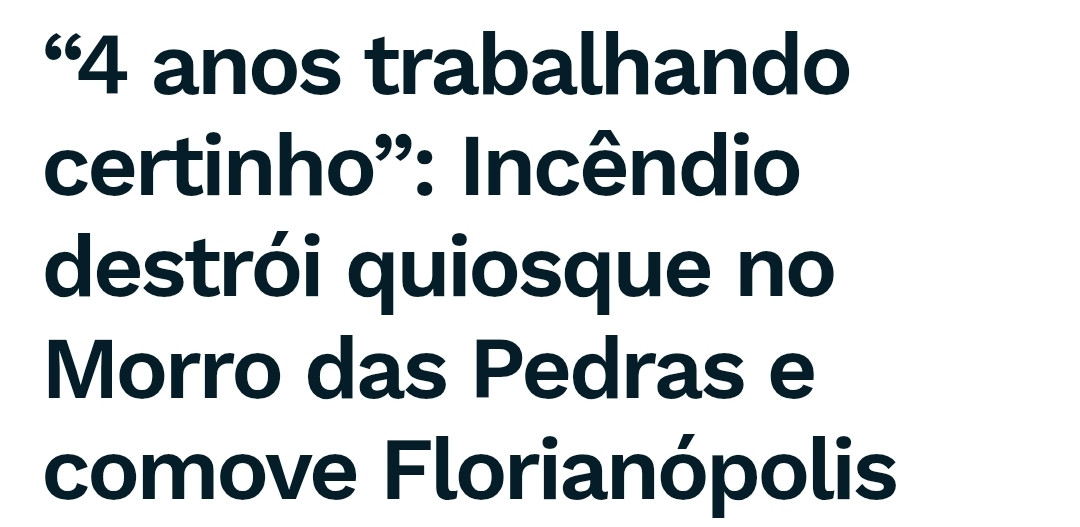 Um incêndio destruiu um quiosque na praia do Morro..